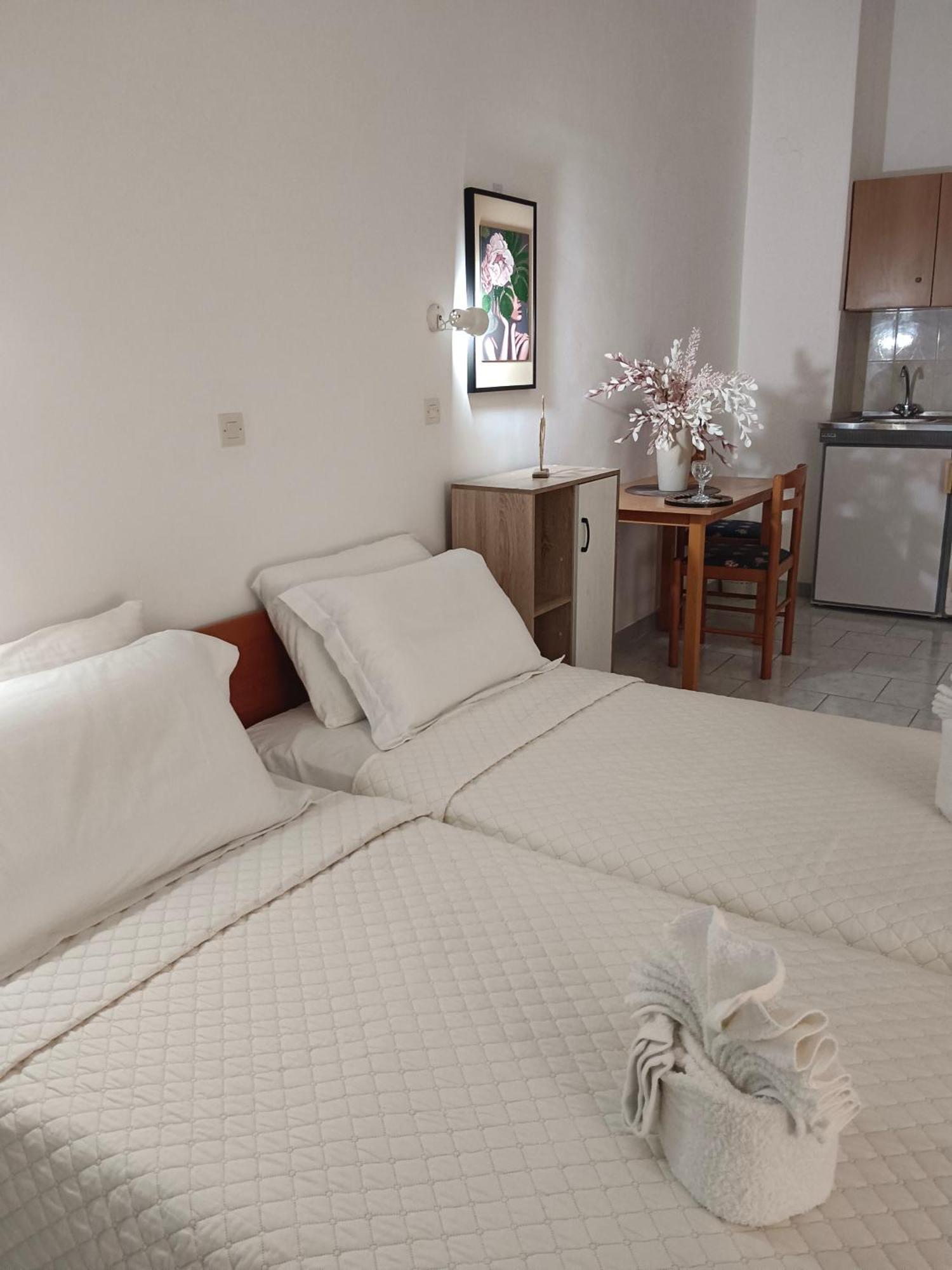Pyrgos Hotel Apartments Kremastí Eksteriør bilde