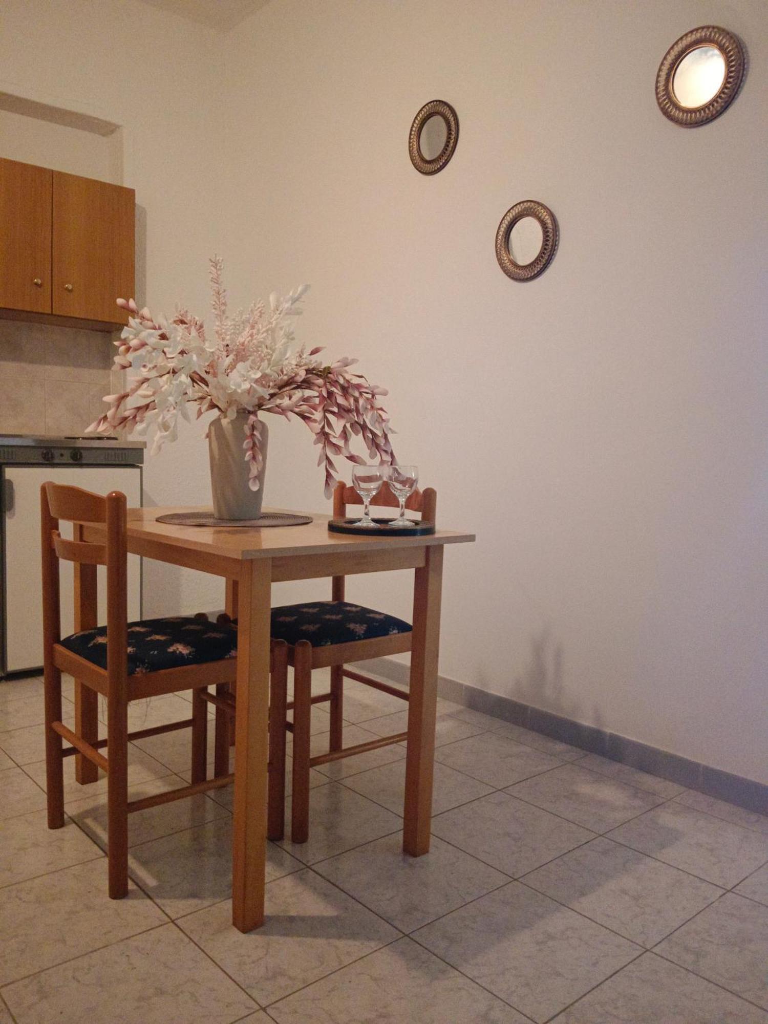 Pyrgos Hotel Apartments Kremastí Eksteriør bilde