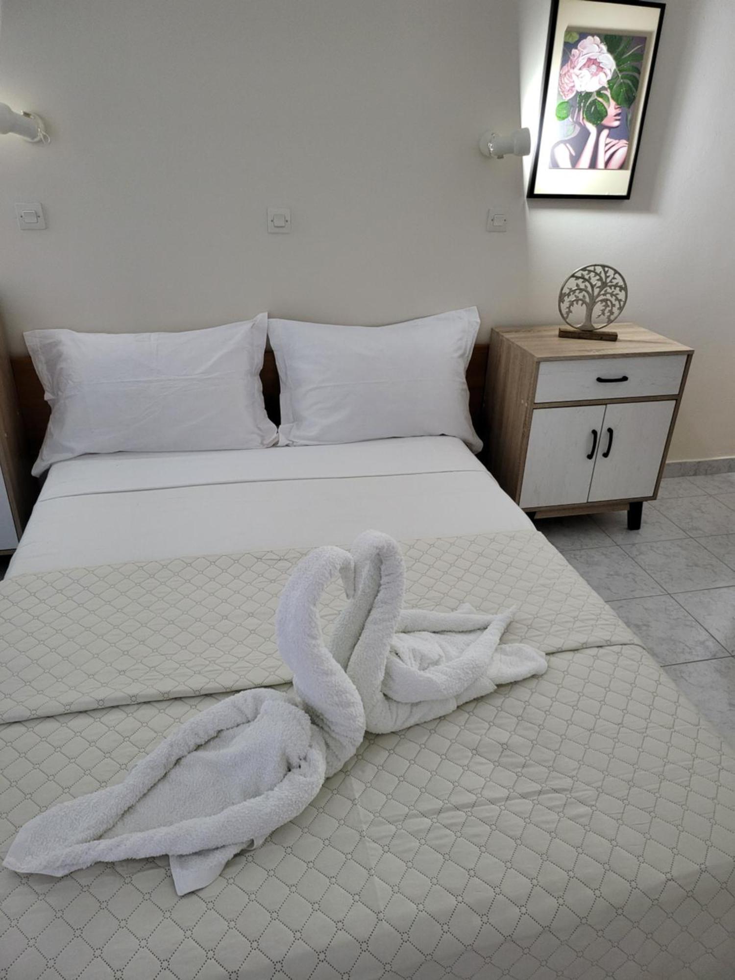 Pyrgos Hotel Apartments Kremastí Eksteriør bilde